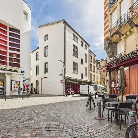 Chic T2 Renove Au Coeur De A 2 Min De Jaude ! Apartman