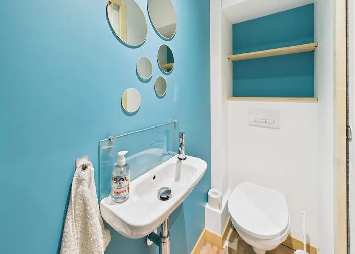 Chic T2 Renove Au Coeur De A 2 Min De Jaude ! Daire