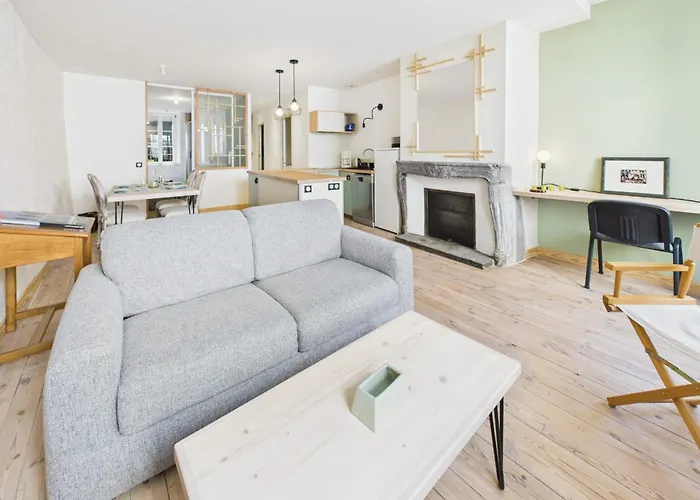 Daire Chic T2 Renove Au Coeur De A 2 Min De Jaude ! Clermont-Ferrand